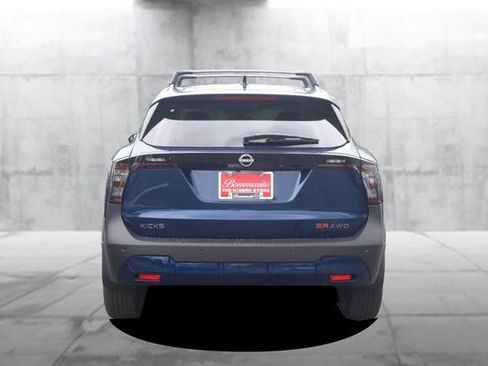 New 2026 Nissan Kicks SR AWD/4WD image 6