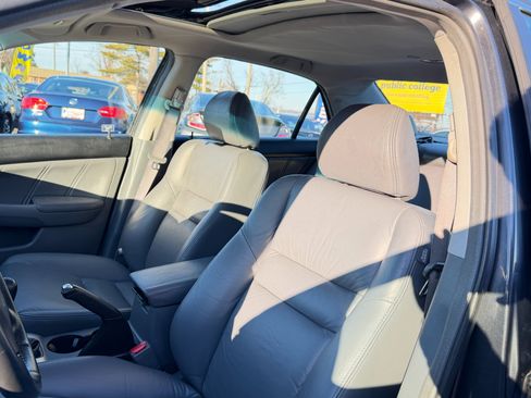 Used 2004 Honda Accord EX image 13