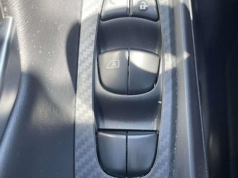 Used 2025 Nissan Sentra SV FWD image 26
