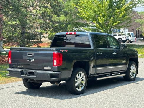Used 2017 Chevrolet Silverado 1500 High Country AWD/4WD image 7