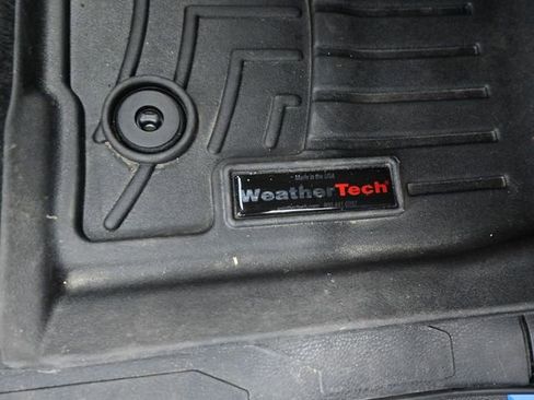 Used 2021 Toyota Tacoma TRD Off-Road image 39