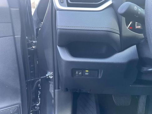 New 2025 Toyota RAV4 LE image 31