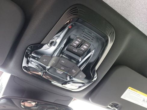 New 2025 Alfa Romeo Stelvio Sprint image 48