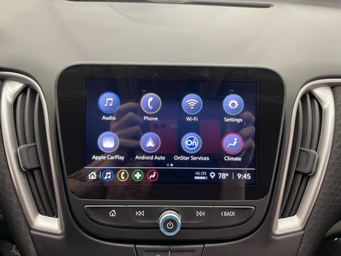 Certified 2024 Chevrolet Malibu LT FWD image 3