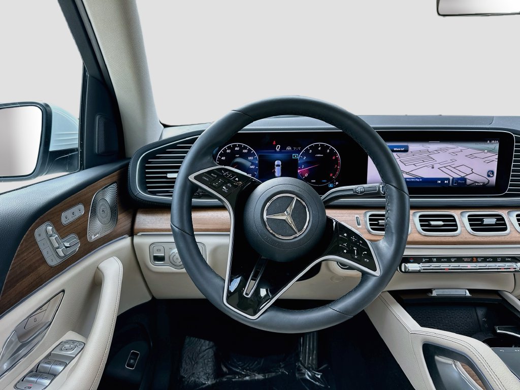 Certified 2026 Mercedes-Benz GLS 450 4MATIC image 24