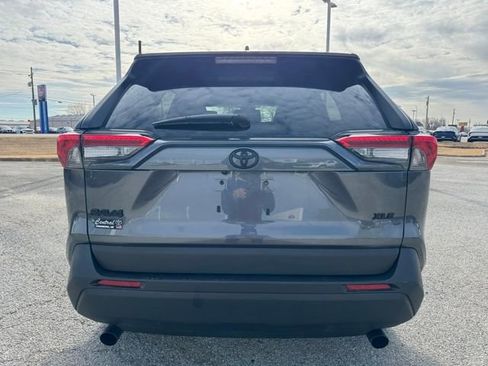 Used 2024 Toyota RAV4 XLE Premium image 5