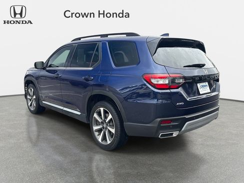 Certified 2024 Honda Pilot Elite image 3