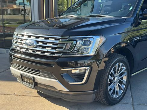 Used 2018 Ford Expedition Limited RWD image 43