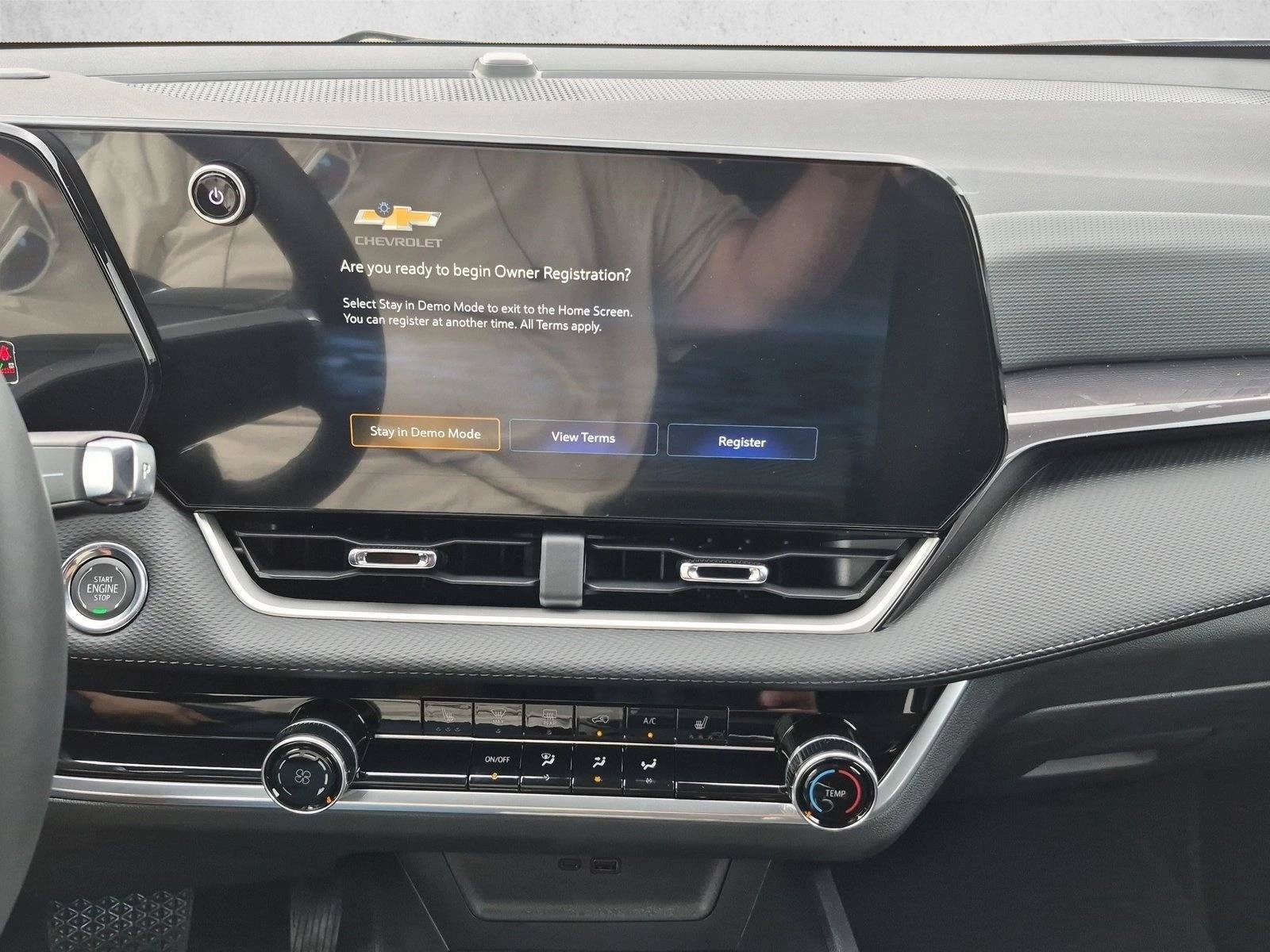 New 2027 Chevrolet Equinox LT w/ Midnight Edition FWD image 12