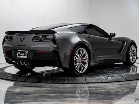 Used 2016 Chevrolet Corvette Z06 w/ 2LZ Preferred Equipment Group image 18