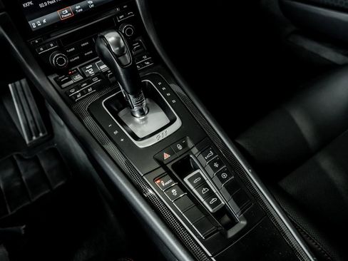 Used 2019 Porsche 911 Turbo S image 18