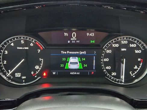 New 2025 Cadillac XT6 Luxury image 16