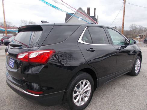 Used 2019 Chevrolet Equinox LT image 3