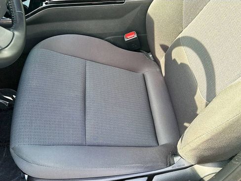 Used 2024 Toyota Prius LE image 16