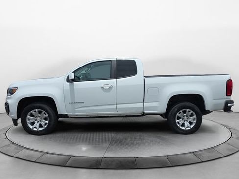Used 2022 Chevrolet Colorado LT w/ Fleet Safety Package RWD image 2