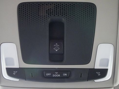 Certified 2025 Honda CR-V EX-L image 26