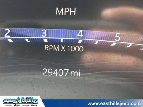 Used 2023 Jeep Grand Cherokee Limited AWD/4WD image 39