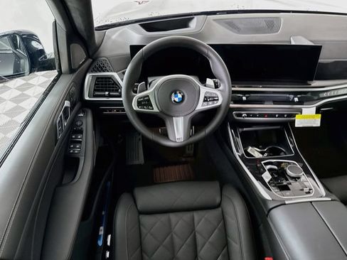 New 2027 BMW X7 xDrive40i w/ M Sport Package AWD/4WD image 24