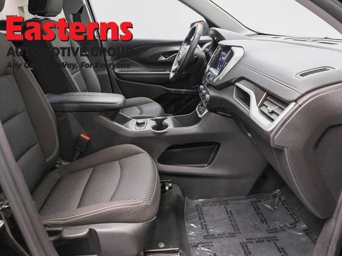 Used 2023 GMC Terrain SLE w/ Driver Convenience Package AWD/4WD image 25