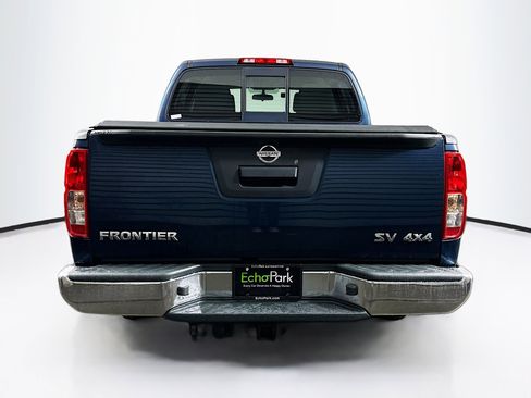 Used 2018 Nissan Frontier SV image 9