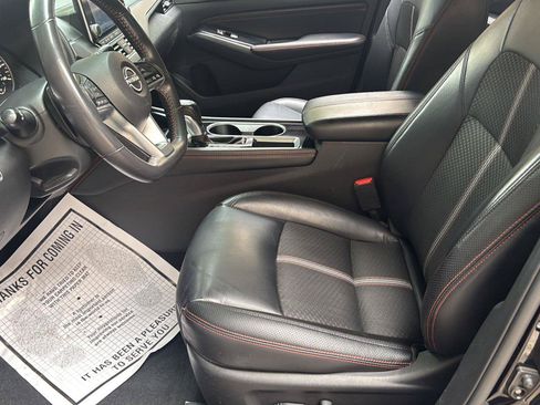 Used 2023 Nissan Altima 2.5 SR FWD image 24