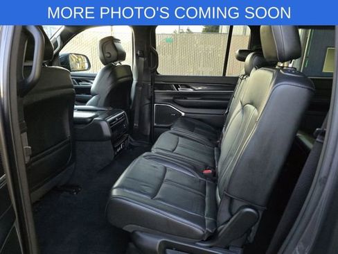 Used 2023 Jeep Wagoneer L 4WD image 8