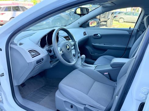 Used 2008 Chevrolet Malibu LS w/ HVV6 Engine Package FWD image 13