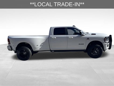 Used 2023 RAM 3500 Big Horn w/ Night Edition image 4