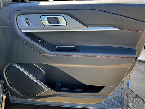 New 2026 Ford Explorer ST-Line w/ ST-Line Street Pack image 27