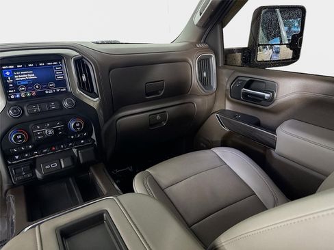 Certified 2021 Chevrolet Silverado 2500 LTZ w/ LTZ Premium Package RWD image 25