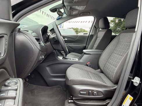 Certified 2023 Chevrolet Equinox LT AWD/4WD image 10