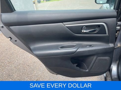 Used 2016 Nissan Altima 2.5 SV FWD image 14