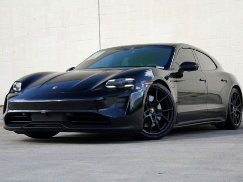 Used 2024 Porsche Taycan GTS AWD/4WD image 59