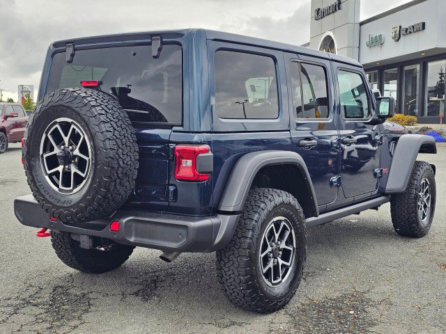 Used 2025 Jeep Wrangler Unlimited Rubicon w/ Safety Group AWD/4WD image 3