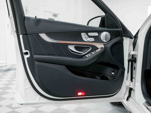 Used 2017 Mercedes-Benz C 63 AMG S image 41