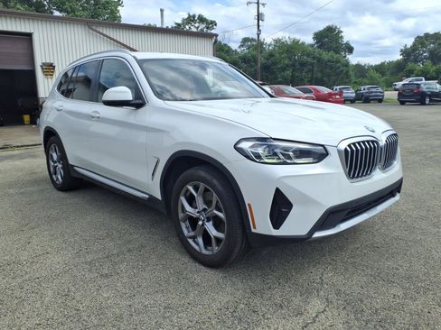 Used 2023 BMW X3 xDrive30i AWD/4WD image 1
