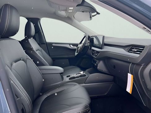 New 2026 Ford Escape SE w/ PHEV Premium Package FWD image 11