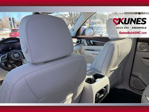 New 2026 Buick Enclave Avenir w/ Super Cruise Package image 33