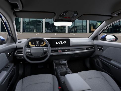 Used 2025 Kia K4 LXS image 16