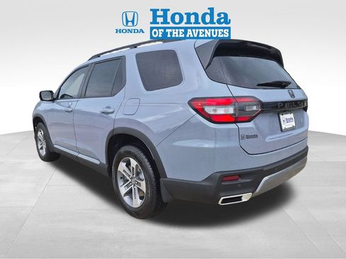 New 2026 Honda Pilot EX-L image 5