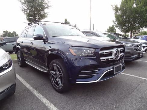 Used 2022 Mercedes-Benz GLS 450 4MATIC image 3