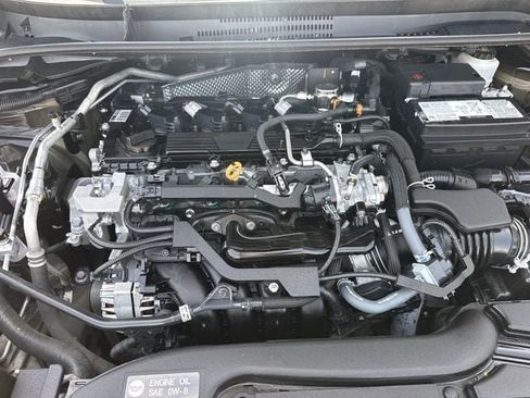 Used 2024 Toyota Corolla LE FWD image 31