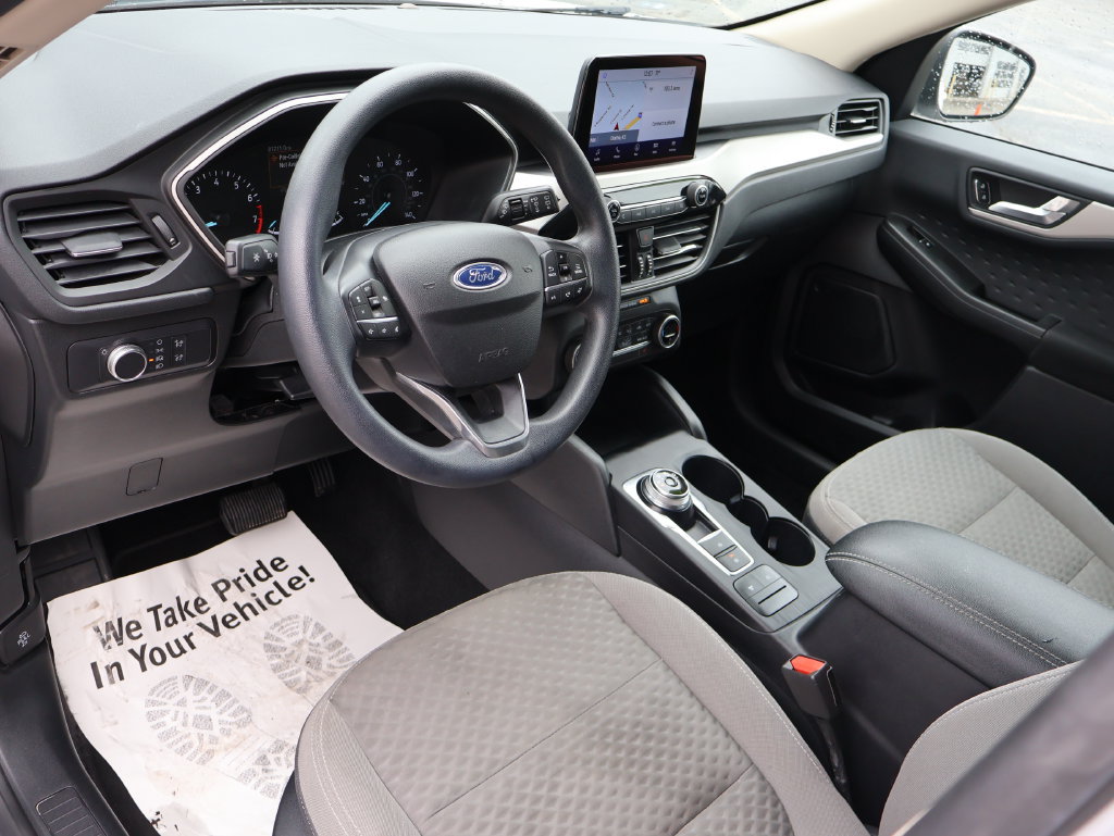 Used 2020 Ford Escape SE FWD image 17