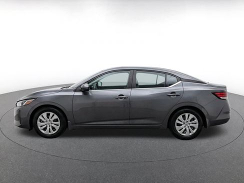 Used 2025 Nissan Sentra S FWD image 4