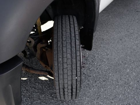 Used 2012 Ford F550 2WD Regular Cab Super Duty w/ PWR Equipment Group image 35