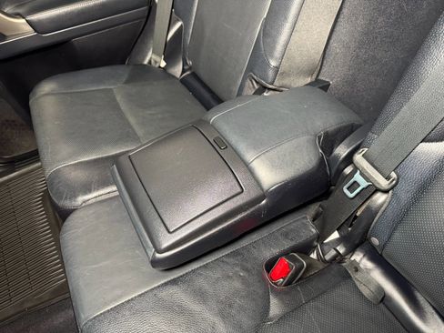 Used 2014 Lexus GX 460 w/ Premium Package image 22