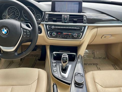 Used 2015 BMW 328i Gran Turismo xDrive image 37