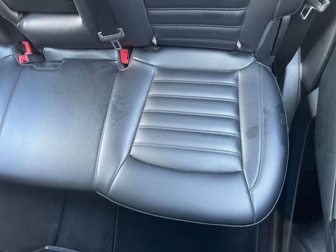 Used 2023 Ford Edge SEL image 36