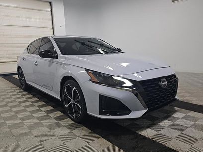 Used 2024 Nissan Altima 2.5 SR