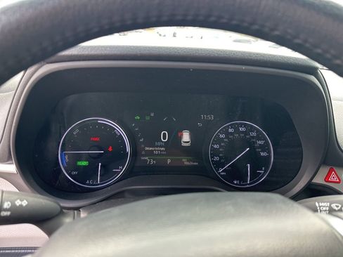 Used 2021 Toyota Sienna Limited image 33